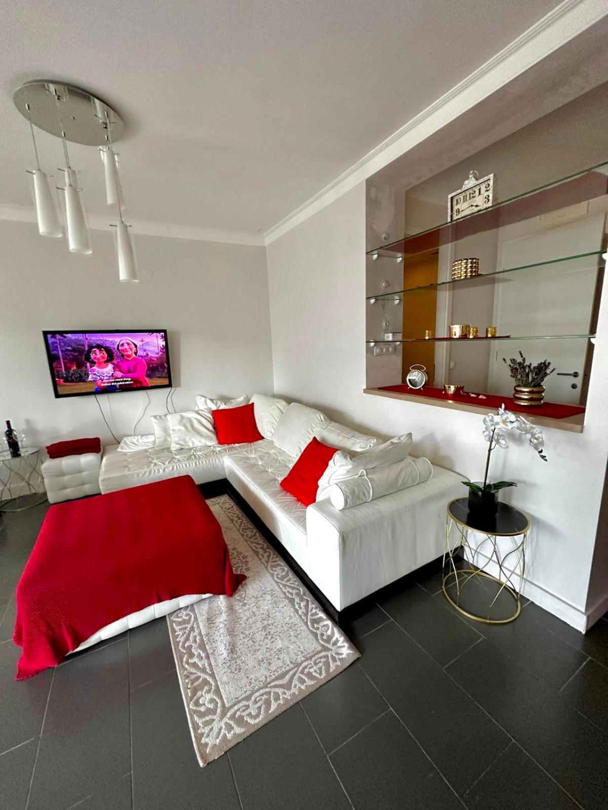 شقة Sea View Penthouse ابزور المظهر الخارجي الصورة